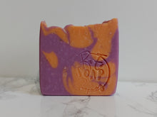 Load image into Gallery viewer, Man Soap